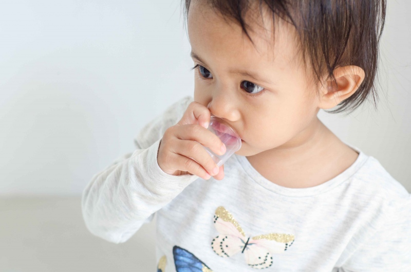 6个月大的宝宝咳嗽怎么办吃什么药可以治疗6个月大的宝宝咳嗽的问题呢